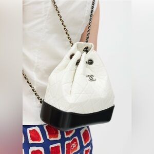 Chanel original white condition exelent